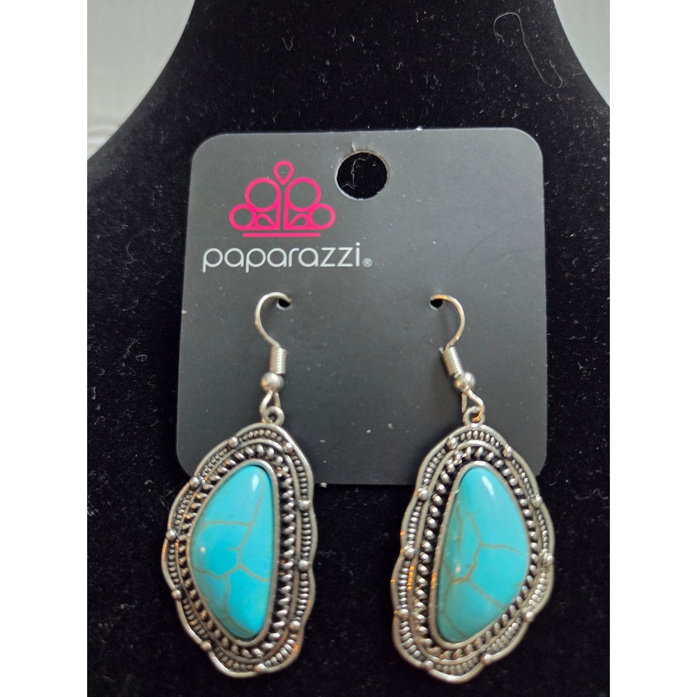 Paparazzi Drop Earrings Womens OS Turquoise Silver Tone Southwestern Beaded